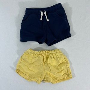 Bundle - Old Navy toddler girls jersey shorts 2T (2 pairs)